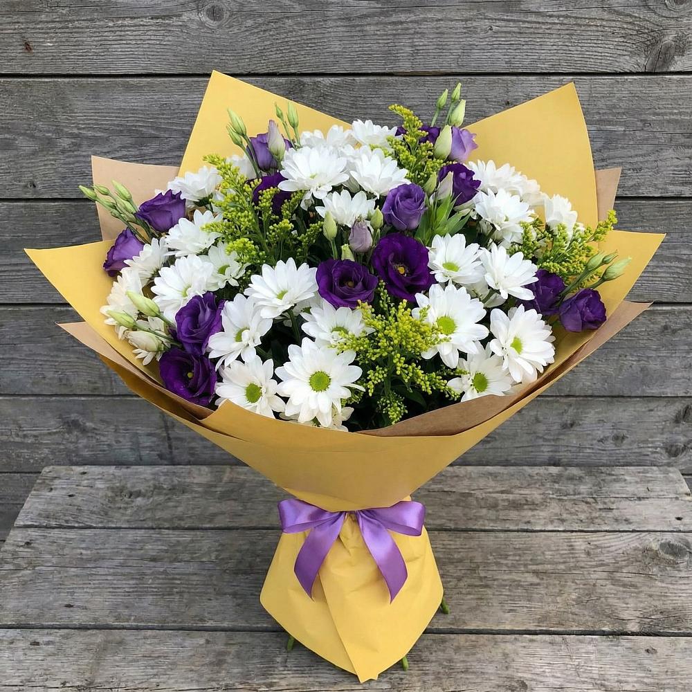 Букет цветов из: Ирисы, Хризантемы и Ромашки в Ильинское-Усово
