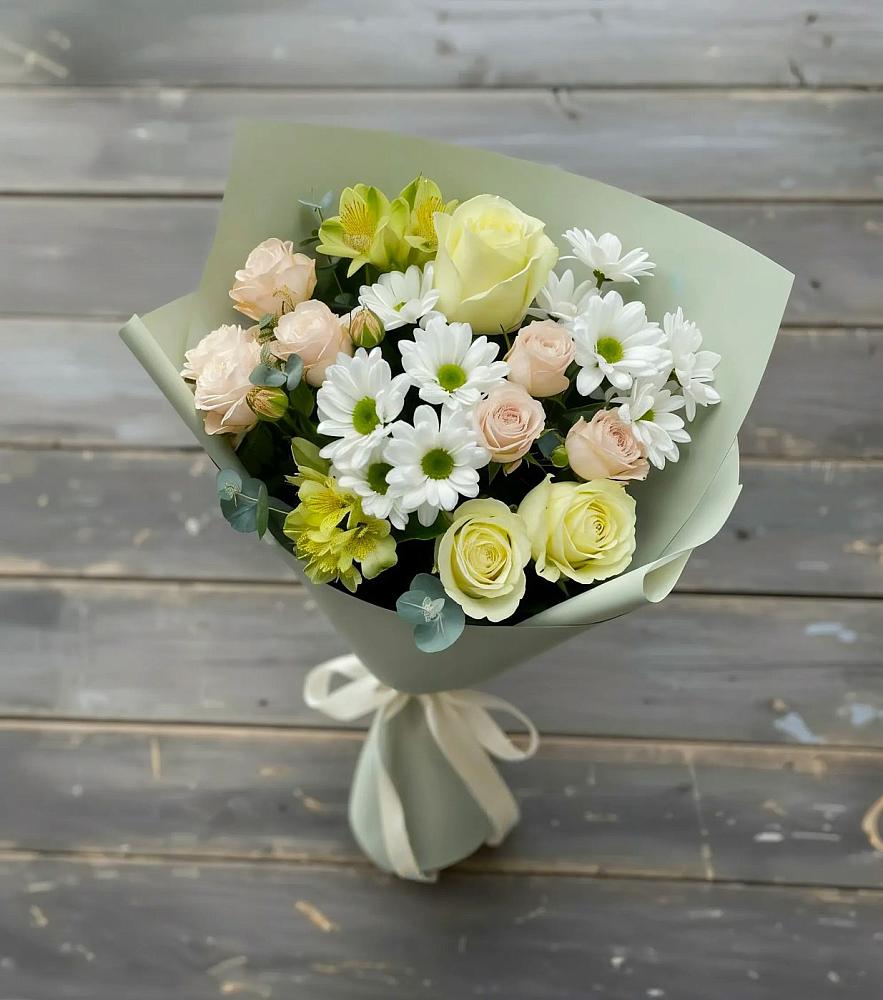 Букет цветов из: Альстромерии, Розы и Хризантемы в Ильинское-Усово