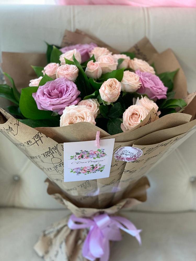 Букет цветов из: Розы в Ильинское-Усово