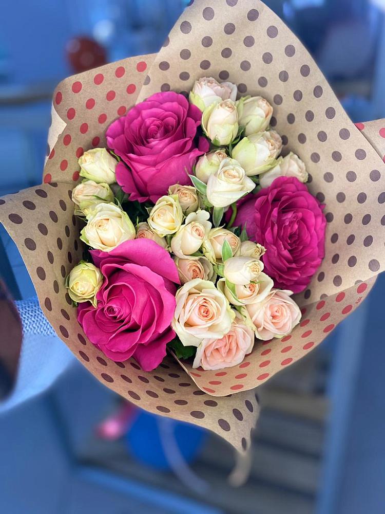 Букет цветов из: Розы в Ильинское-Усово