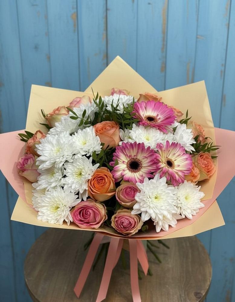 Букет цветов из: Розы, Герберы и Хризантемы в Ильинское-Усово