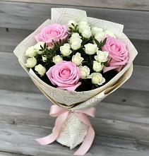 Букет цветов из:  Розы в Ильинское-Усово